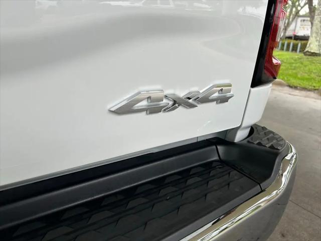 2025 Ram 3500 Big Horn Crew Cab 4x4 8' Box