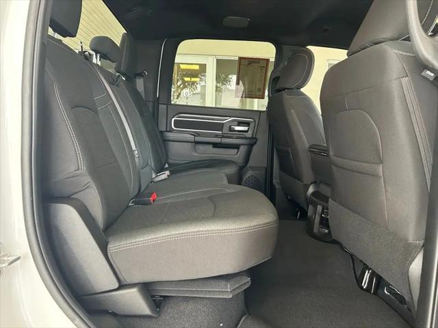2025 Ram 3500 Big Horn Crew Cab 4x4 8' Box