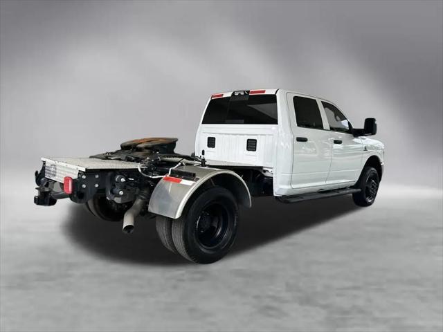 2025 Ram 3500 Tradesman Crew Cab 4x4 8 Box