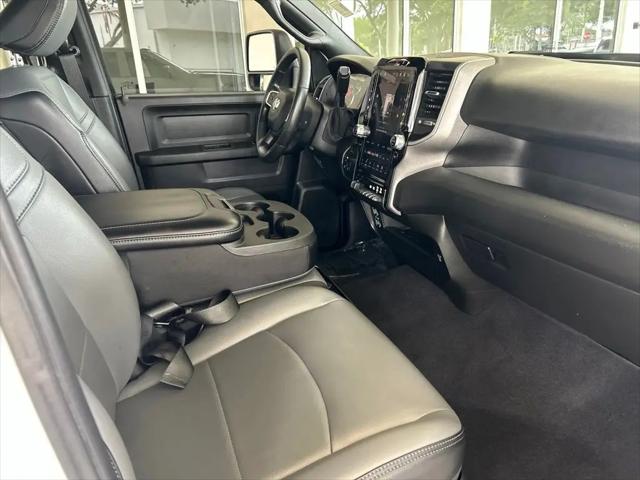 2025 Ram 3500 Tradesman Crew Cab 4x4 8 Box