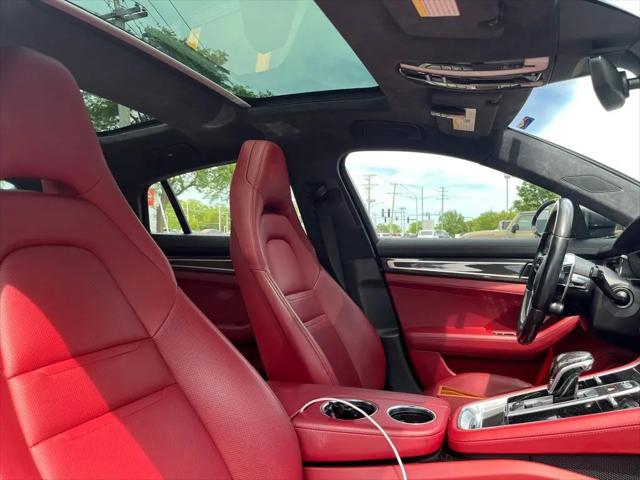 2018 Porsche Panamera Turbo
