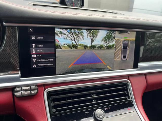 2018 Porsche Panamera Turbo