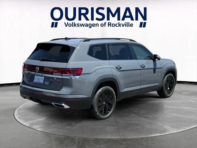 2026 Volkswagen Atlas SE with Technology