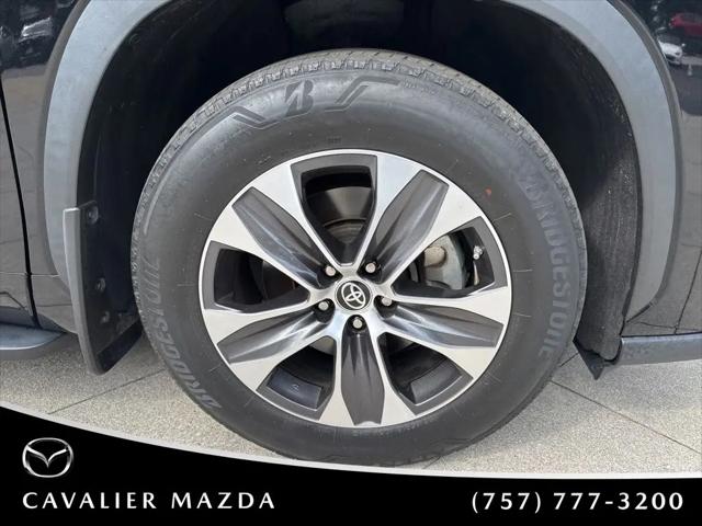 2023 Toyota Highlander Hybrid XLE