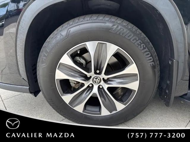 2023 Toyota Highlander Hybrid XLE