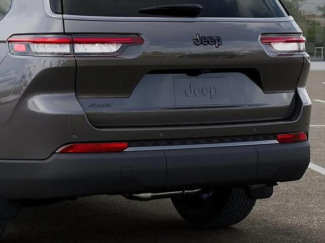 2026 Jeep Grand Cherokee L Altitude 4x4