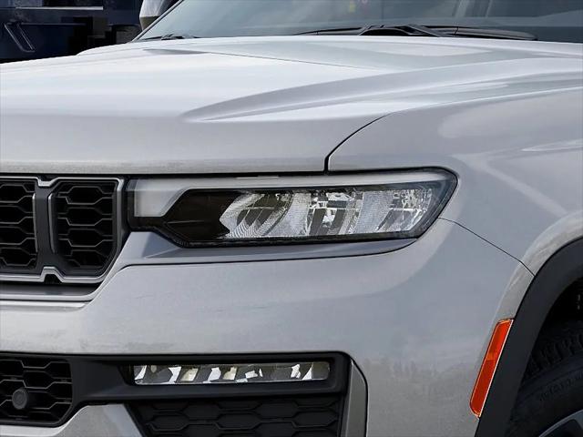 2026 Jeep Grand Cherokee 85th Anniversay Edition 4x4