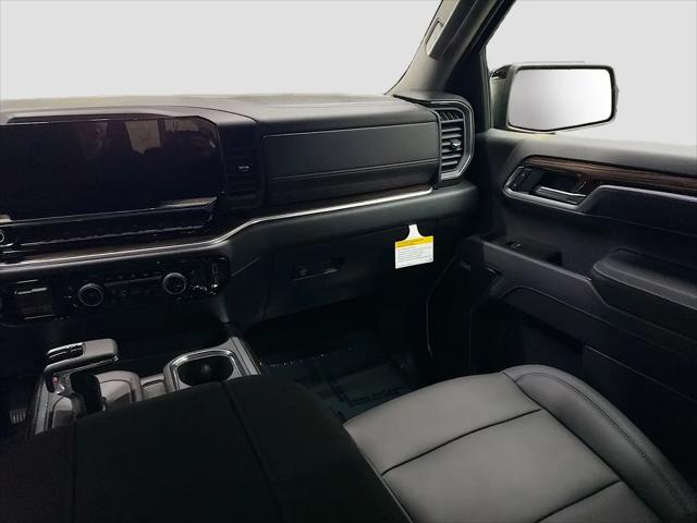 2026 Chevrolet Silverado 1500 4WD Crew Cab Standard Bed RST
