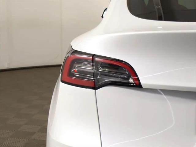 2024 Tesla Model Y Long Range Dual Motor All-Wheel Drive
