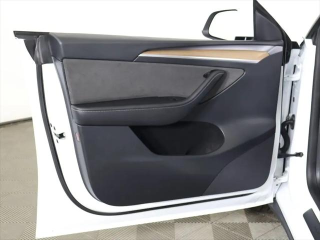 2024 Tesla Model Y Long Range Dual Motor All-Wheel Drive