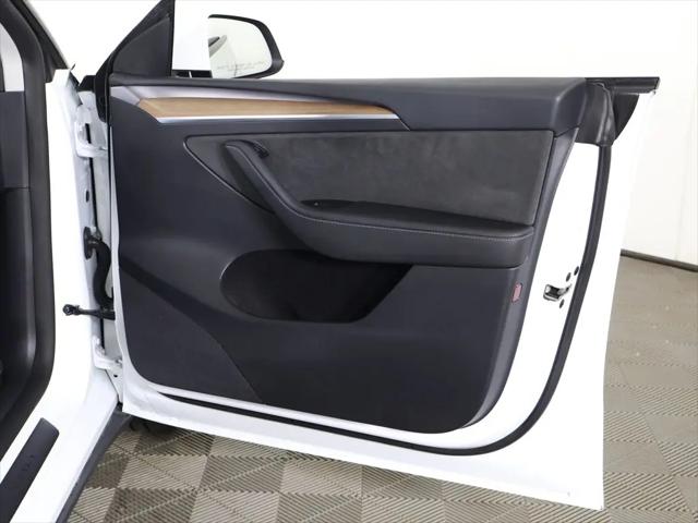 2024 Tesla Model Y Long Range Dual Motor All-Wheel Drive