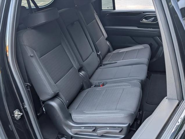 2024 Chevrolet Suburban 2WD LS