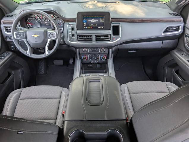2024 Chevrolet Suburban 2WD LS