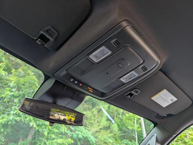 2024 Chevrolet Suburban 2WD LS