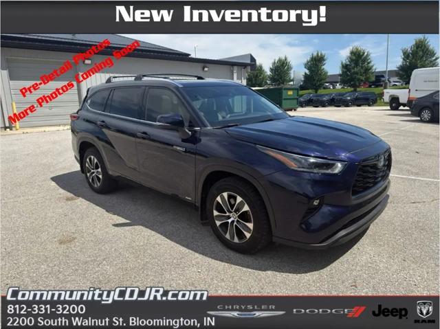 2021 Toyota Highlander Hybrid XLE for sale in Bloomington, IN