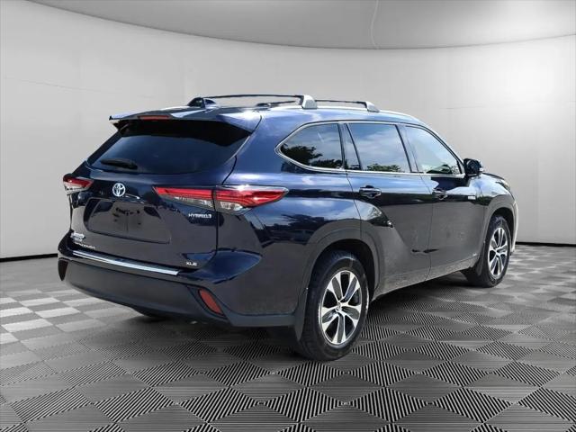 2021 Toyota Highlander Hybrid XLE