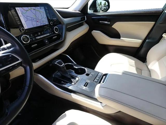 2021 Toyota Highlander Hybrid XLE