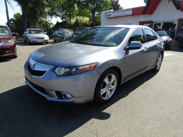 2011 Acura TSX 5-Speed AT