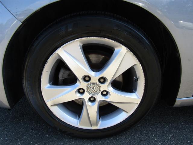 2011 Acura TSX 5-Speed AT