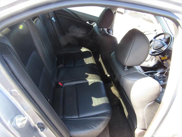 2011 Acura TSX 5-Speed AT