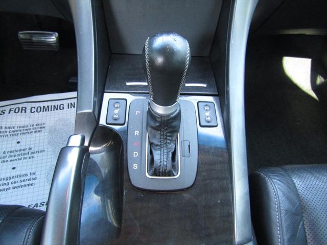 2011 Acura TSX 5-Speed AT