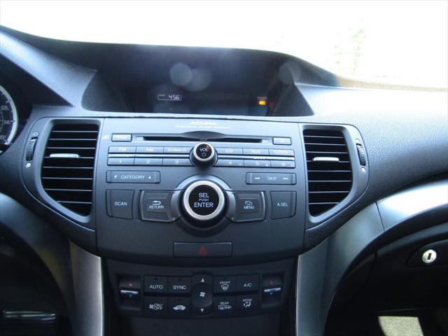 2011 Acura TSX 5-Speed AT