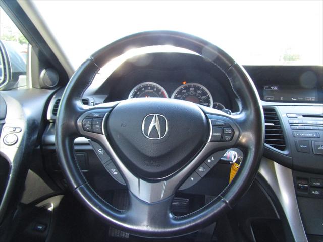 2011 Acura TSX 5-Speed AT