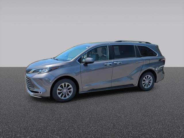 2021 Toyota Sienna XLE