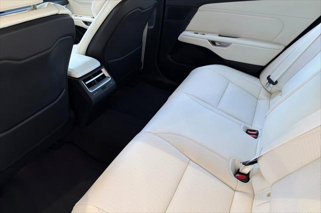 2026 Lexus ES 350 Premium