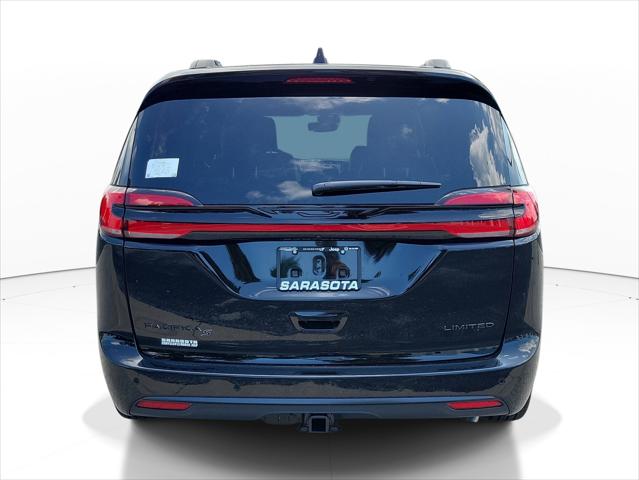 2027 Chrysler Pacifica Limited