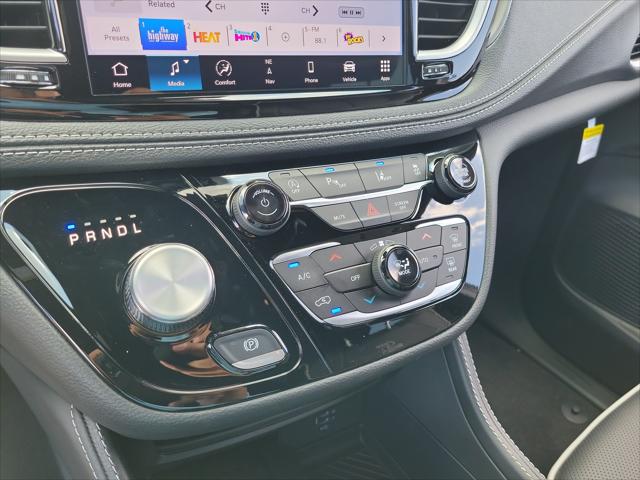 2027 Chrysler Pacifica Limited