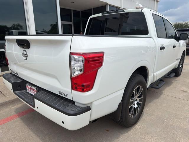 2024 Nissan Titan Crew Cab SV 4x2
