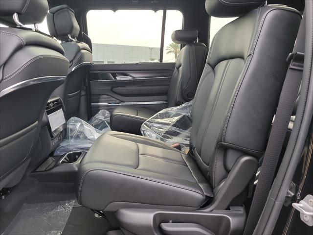 2026 Jeep Grand Wagoneer Summit Obsidian 4x4