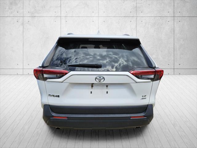 2019 Toyota RAV4 LE