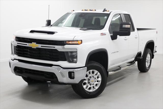 2025 Chevrolet Silverado 2500HD 4WD Double Cab Standard Bed LT for sale in Clinton, MO