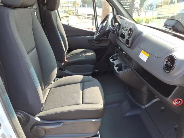 2026 Mercedes-Benz Sprinter 2500 Standard Roof 4-Cyl Diesel