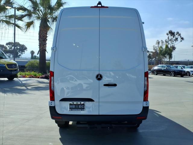 2026 Mercedes-Benz Sprinter 2500 Standard Roof 4-Cyl Diesel