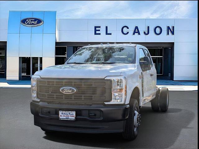 2026 Ford F-350 Chassis Base