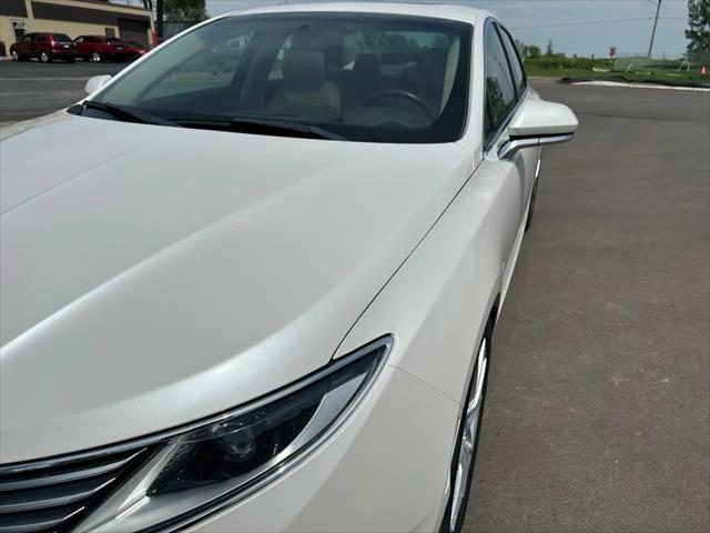 2016 Lincoln MKZ AWD