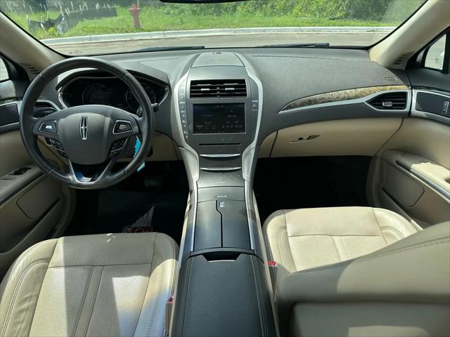 2016 Lincoln MKZ AWD