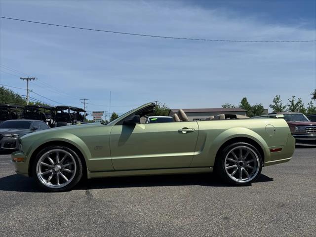 2005 Ford Mustang GT CONVERTIBLE 5 SPEED 14K MILES!!