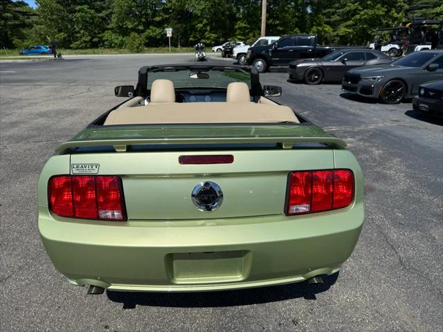 2005 Ford Mustang GT CONVERTIBLE 5 SPEED 14K MILES!!