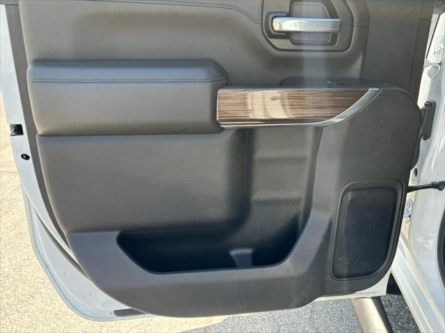 2022 Chevrolet Silverado 2500HD 4WD Crew Cab Standard Bed LT