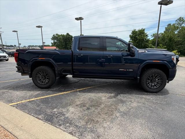 2022 GMC Sierra 2500HD 4WD Crew Cab Standard Bed AT4
