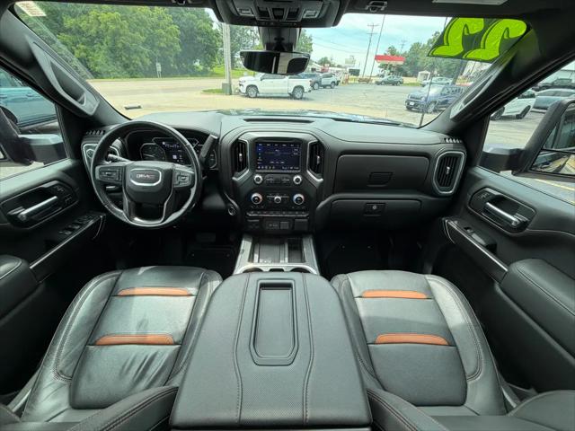 2022 GMC Sierra 2500HD 4WD Crew Cab Standard Bed AT4