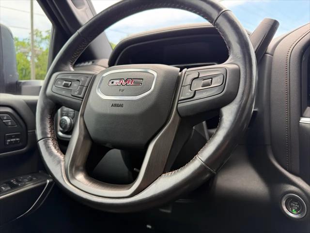 2022 GMC Sierra 2500HD 4WD Crew Cab Standard Bed AT4