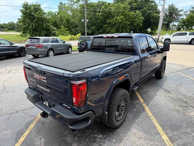 2022 GMC Sierra 2500HD 4WD Crew Cab Standard Bed AT4