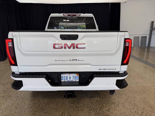 2026 GMC Sierra 2500HD Crew Cab, Standard Bed, Denali, 4WD