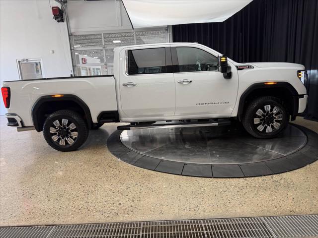 2026 GMC Sierra 2500HD Crew Cab, Standard Bed, Denali, 4WD