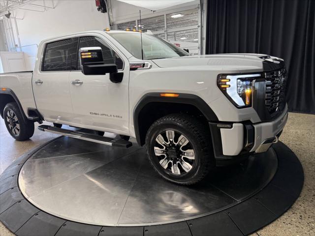 2026 GMC Sierra 2500HD Crew Cab, Standard Bed, Denali, 4WD